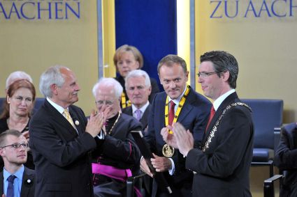 Verleihung des Karlspreises 2010 an Donald Tusk, (c) Stadt Aachen / Andreas Herrmann