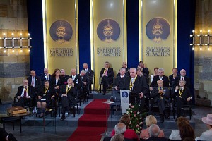 Karlspreisverleihung an Jean-Claude Juncker im Krönungssaal des Aachener Rathauses. Lautdatio durch Alt-Kanzler Helmut Kohl, (c) Stadt Aachen / Andreas Herrmann